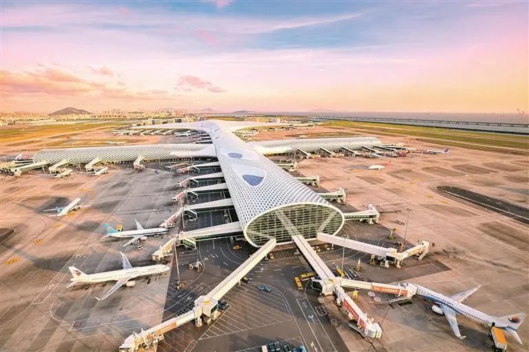 深圳宝安国际机场2025年货运新突破：智能升级助力跨境物流时效提升30%