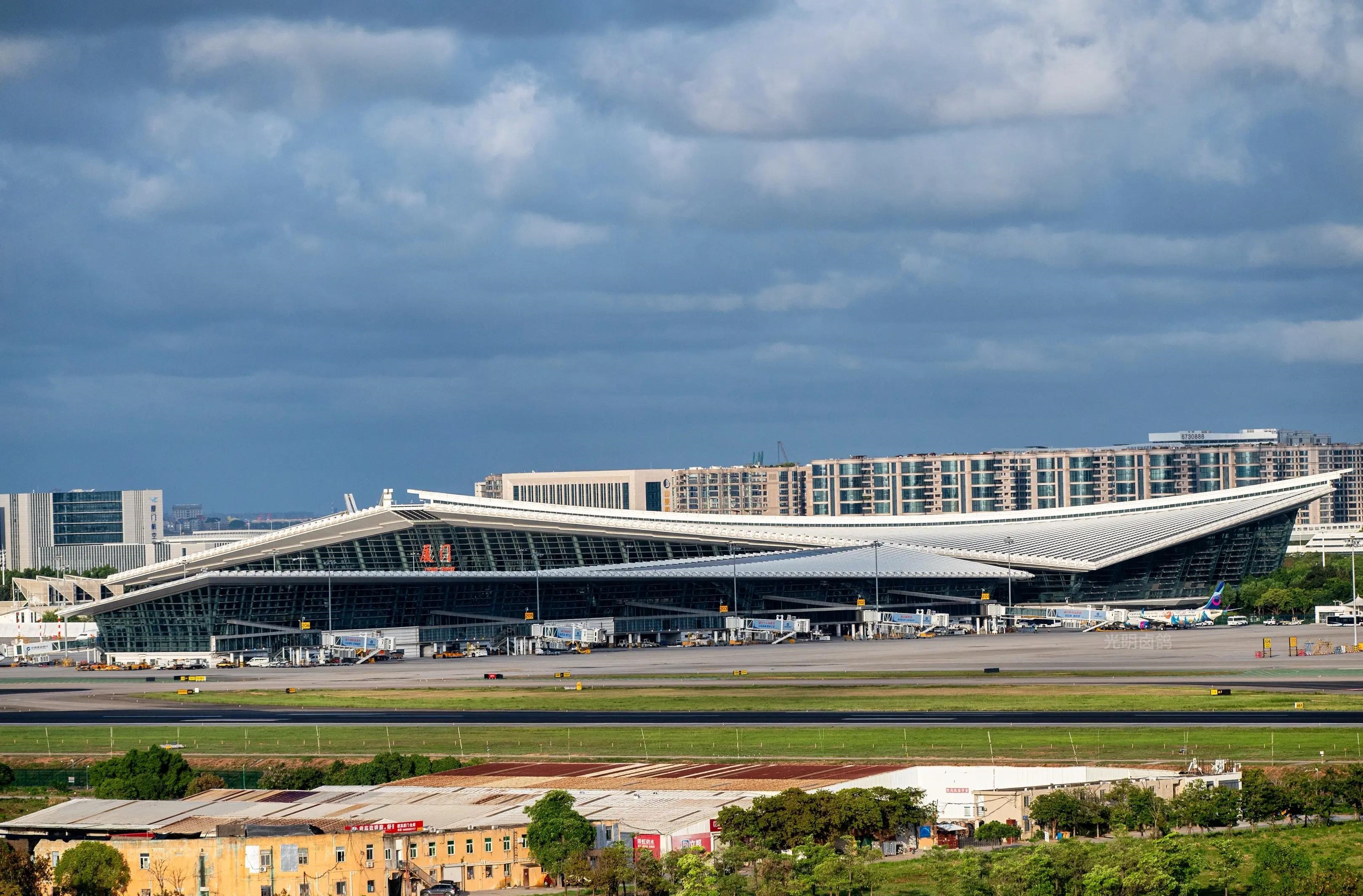 厦门高崎机场航空货运：区域枢纽的竞争优势、政策赋能与未来展望